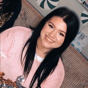 Meet your Posher, Ally